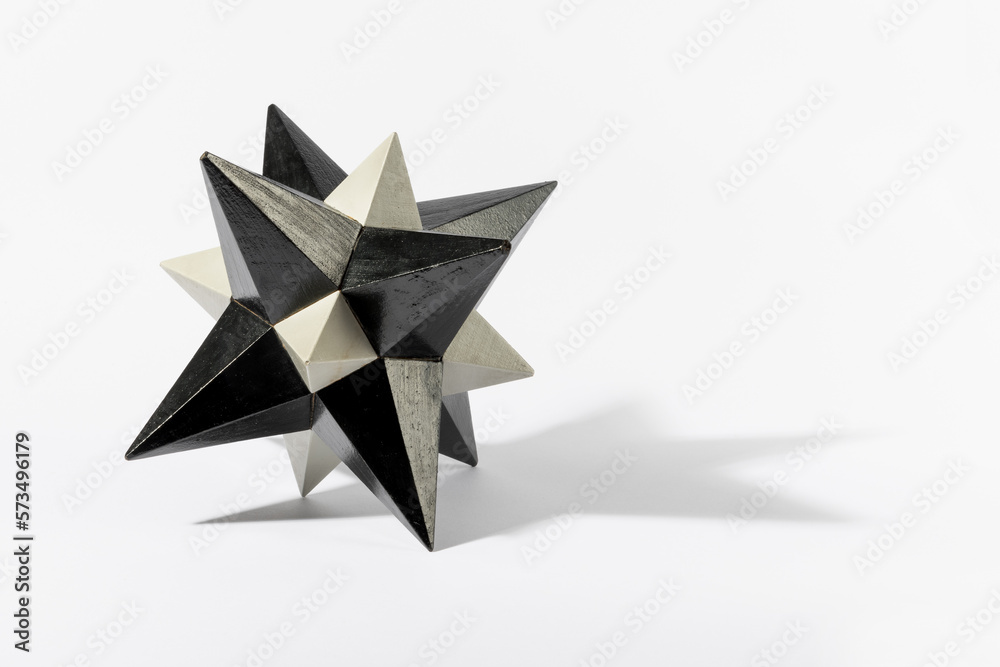 Stellated dodecahedron made of wood - obrazy, fototapety, plakaty 