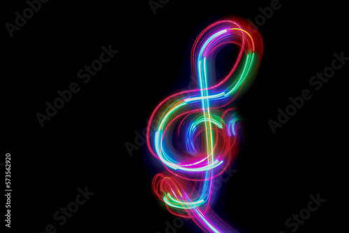 Musik Notenschlüssel bunt mit Licht gezeichnet desktop hintergrund dunkel bildschirm augen schonend