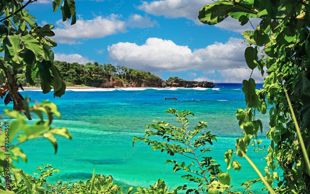 Baeutiful tropical caribbean jamaican blue turquoise lagoon, white lonely paradise sand beach - Port Antonio, San San Beach, Jamaica