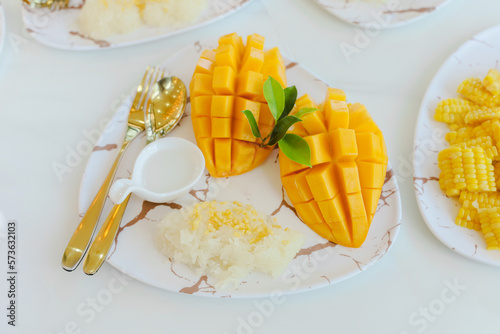 mango and sticky rice or Sweet mango mix with coconut milk