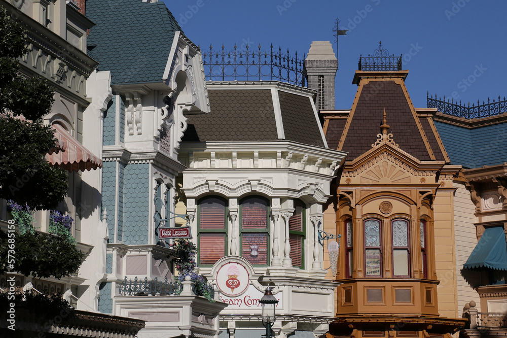 Fototapeta premium Parc à thème Disneyland Paris et Walt Disney Studios