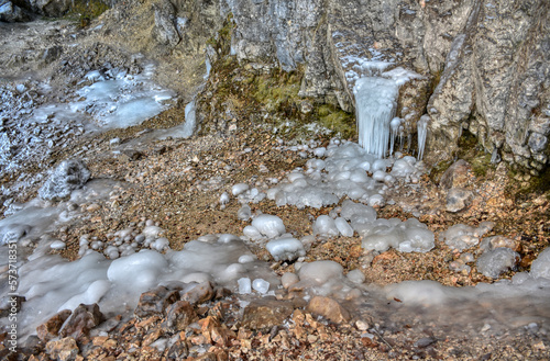 Wildensteiner Wasserfall, Kärnten, Gallizien, Freifallend, Wasserfall, Fallhöhe, Wasser, Winter, Bach, Wildensteiner Bach, Schnee, Eis, vereist, Eisschicht, Eisdecke, Tropfen,Wasserbecken, Wasserstand photo