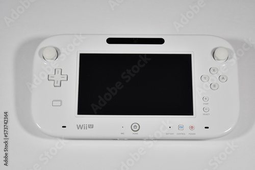 Nintendo Wii U Console (8 GB) (White) Used