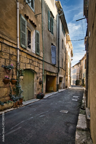 Fototapeta Naklejka Na Ścianę i Meble -  Aups town (Gorges du Verdon) in the Provence-Alpes-Côte d'Azur region, France