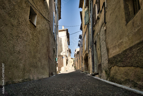 Fototapeta Naklejka Na Ścianę i Meble -  Aups town (Gorges du Verdon) in the Provence-Alpes-Côte d'Azur region, France