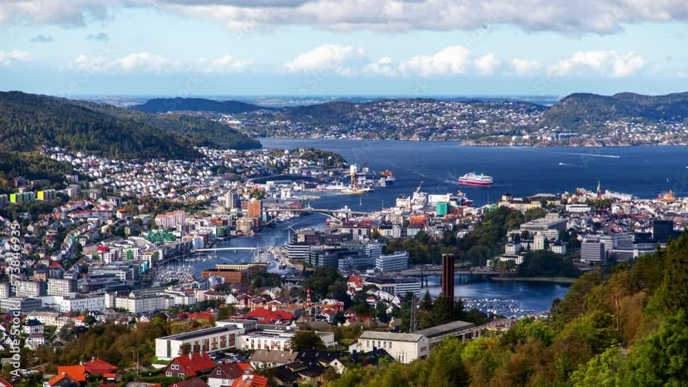 Bergen, Norway city Skyline Cityscape with a bay, mountains, marinas Bergen, Norway city Skyline Cityscape with a bay, mountains, marinas