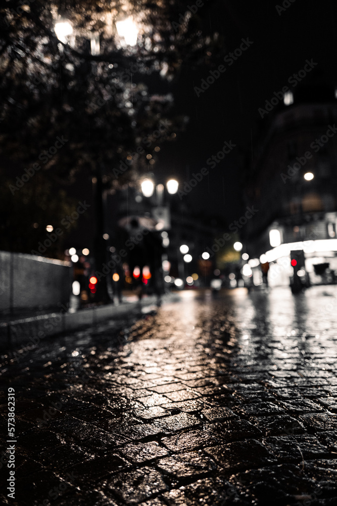 Nuit pluvieuse à Paris