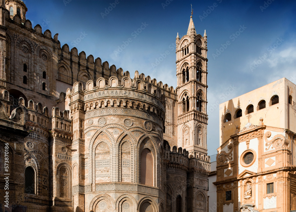 Palermo. La Basilica Cattedrale Metropolitana Primaziale della Santa Vergine Maria Assunta, nota semplicemente come Duomo oppure Cattedrale di Palermo