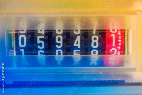 Tapeta Close-up electric meter figures