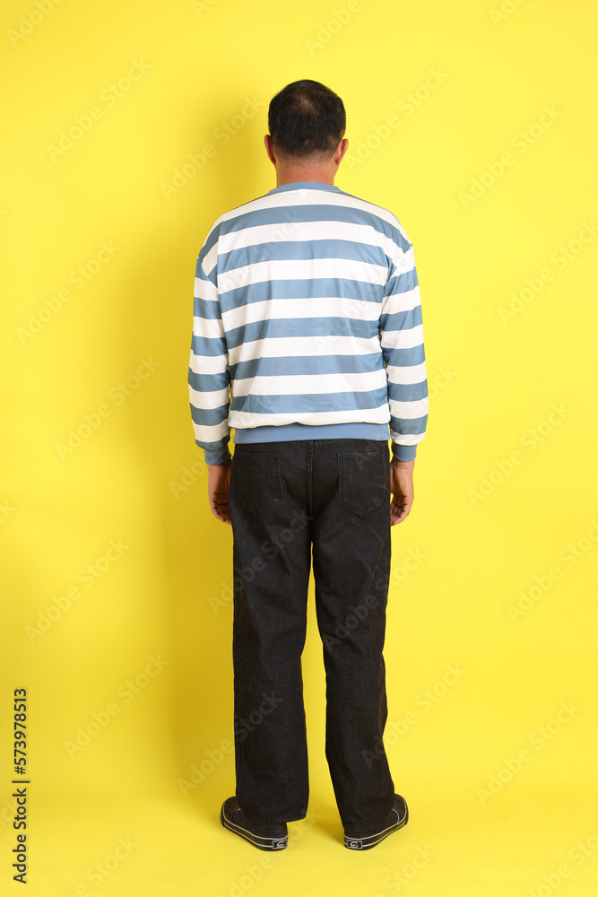 Fototapeta premium 40s Asian Man