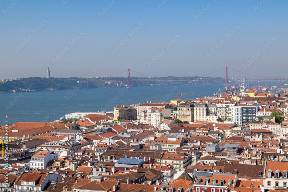 Ausblick von der Festungsanlage Castelo de São Jorge, Lissabon