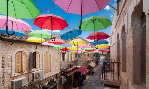Jerusalem, Umbrella street (Yoel Moshe Salomon) © Алексей Голубев