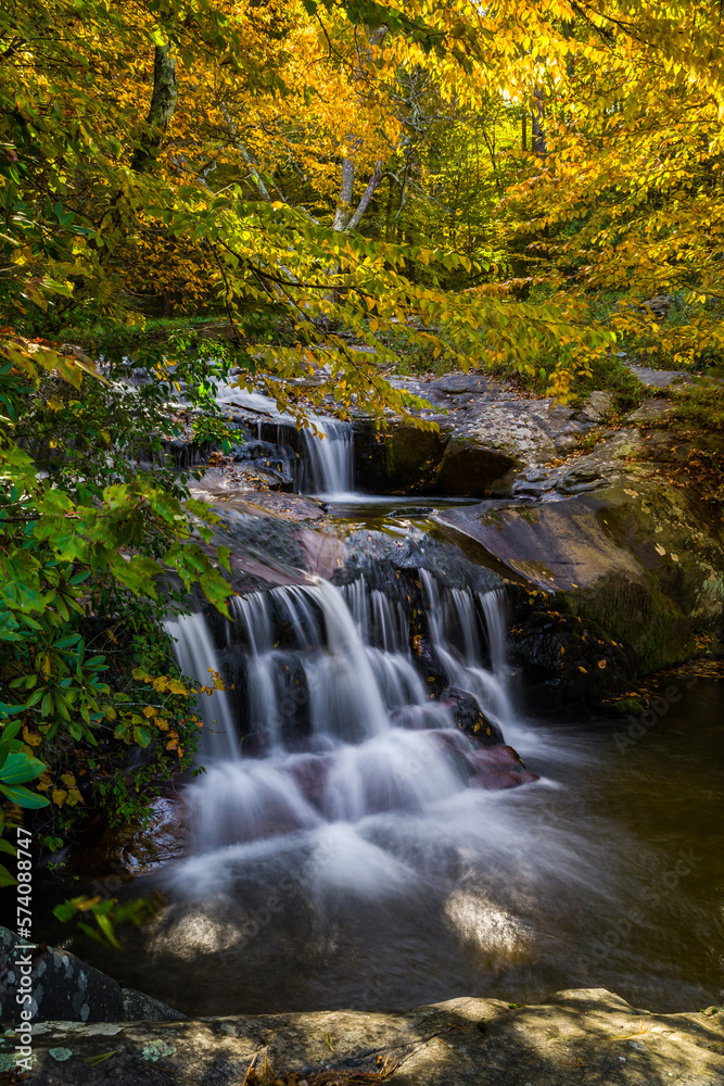 Obraz premium Statons Creek Falls in Virginia
