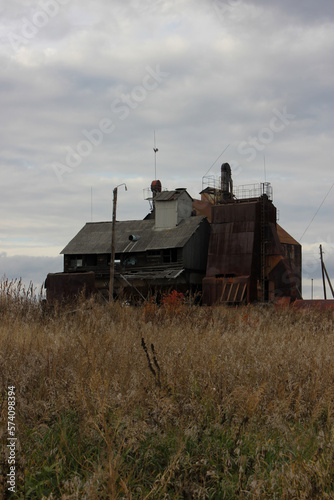 old abandoned farm © Даниил Бахарев-Сургу