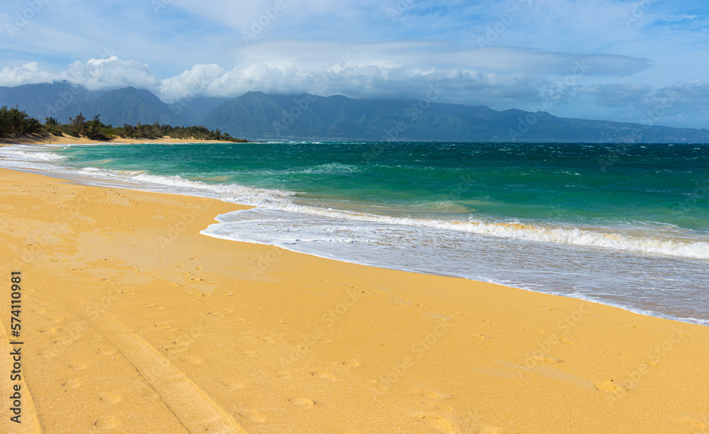 Beautiful Sand and Waves on Baldwin Beach With The West Maui Mountains, Maui, Hawaii, USA