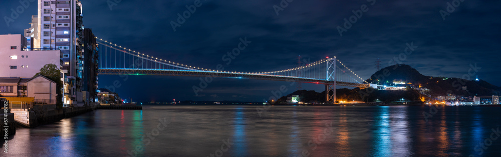 Naklejka premium 関門海峡のパノラマ夜景