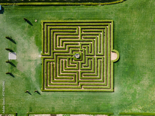 maze, mayfield garden maze, landscape maze