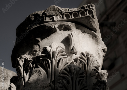 ancient roman ruins