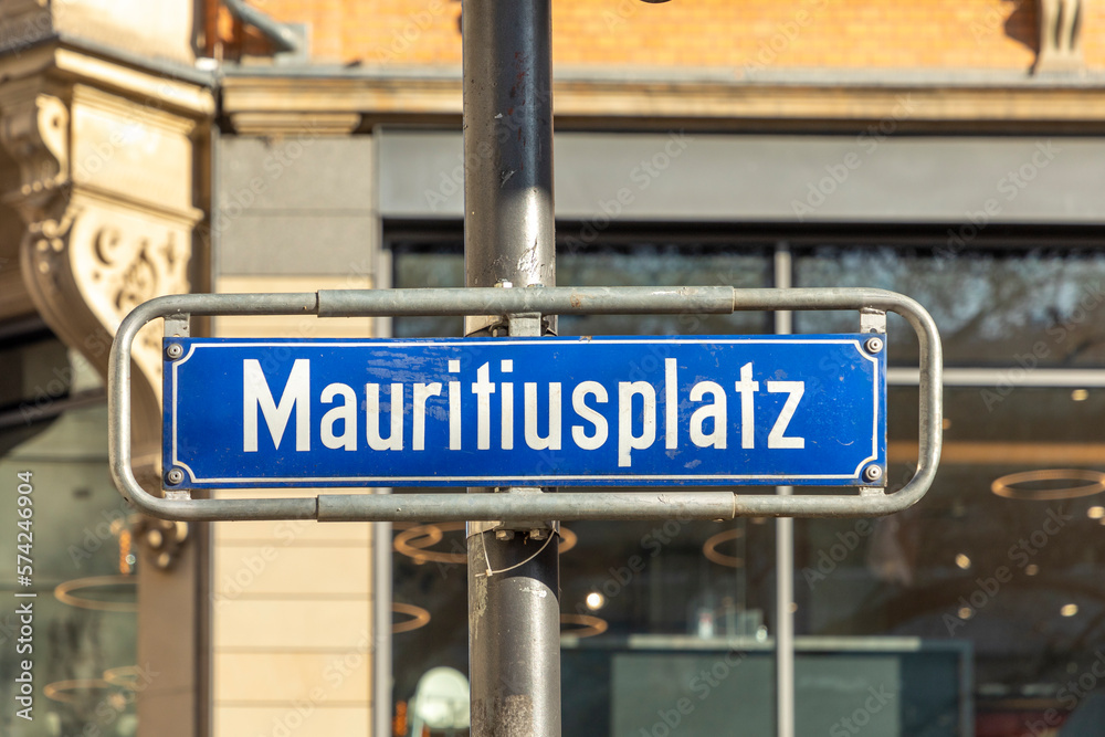 Fototapeta premium street name Mauritiusplatz - engl: Mauritius square - in Wiesbaden
