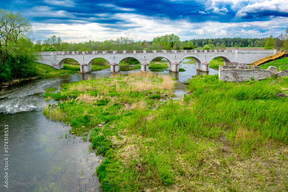 Fototapeta premium Konuvere Bridge, 110m, constructed 1861