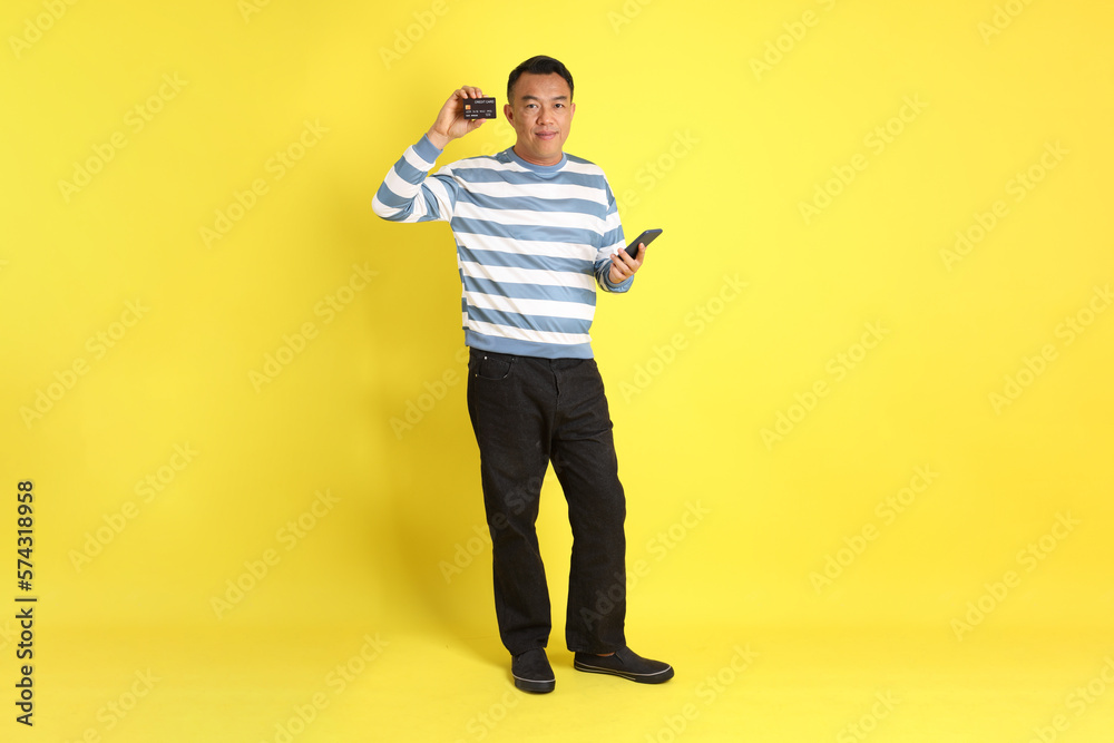 Fototapeta premium 40s Asian Man