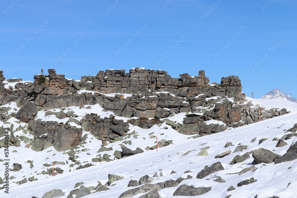 Vertical stack on cracked stones forming a stone castle Vertical stack on cracked stones forming a stone castle