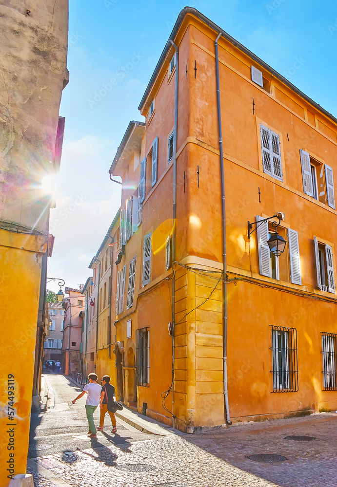 The old housing of Rue Merindol street, Aix-en-Provence, France