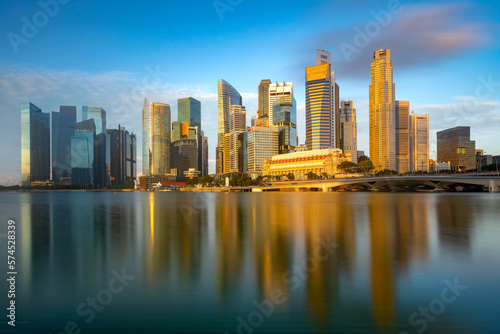 sunrise at the marina in singapore © Sean Hsu
