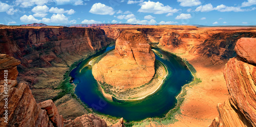 panoramic view of famous Horseshoe Bend photo