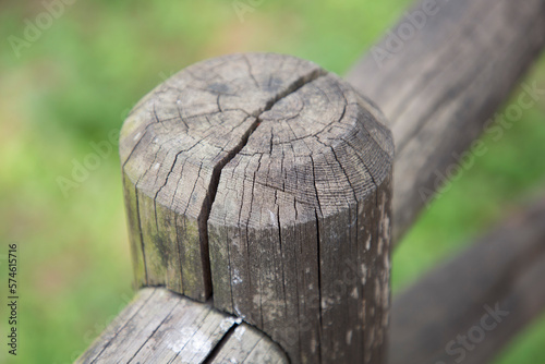 Closeup palo staccionata in legno