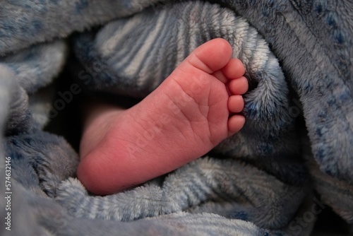 newborn foot, detail of newborn leg