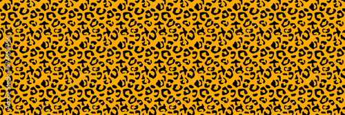 Print leopard skin pattern. Fashion seamless texture background. Vector flat illustration 