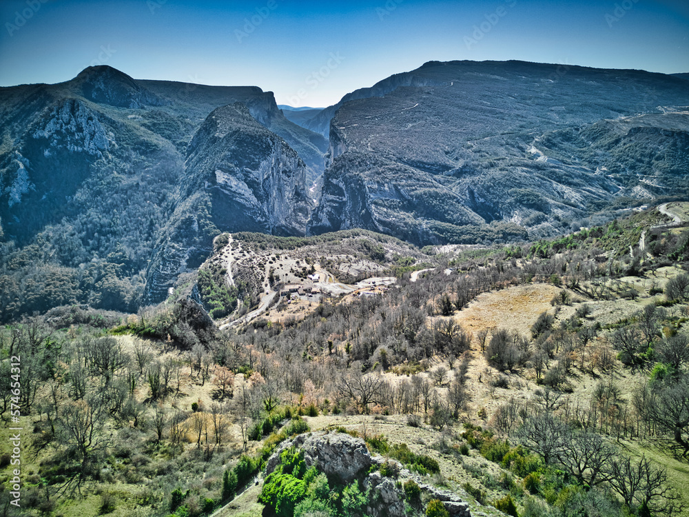 Fototapeta premium Point Sublime, Rougon village (Gorges du Verdon) in the Provence-Alpes-Côte d'Azur region, France