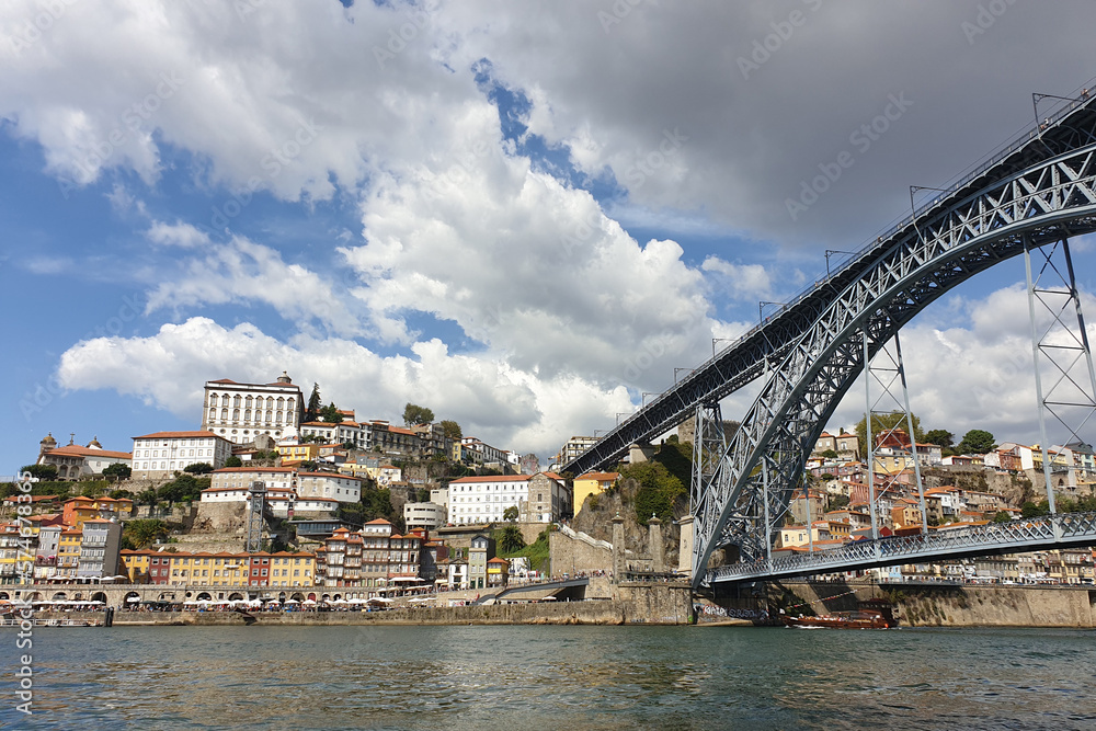 Obraz premium bridge over the river