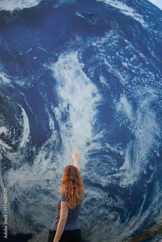 Woman in front of the Earth, Climate change 