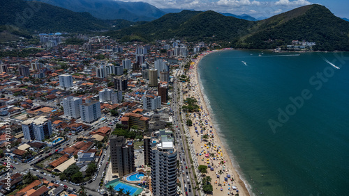 Canvas Print Vista aérea da praia Martim de em Caraguatatuba, litoral norte de São Paulo