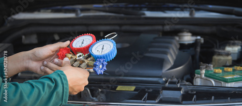Car air conditioner check service, leak detection, fill refrigerant