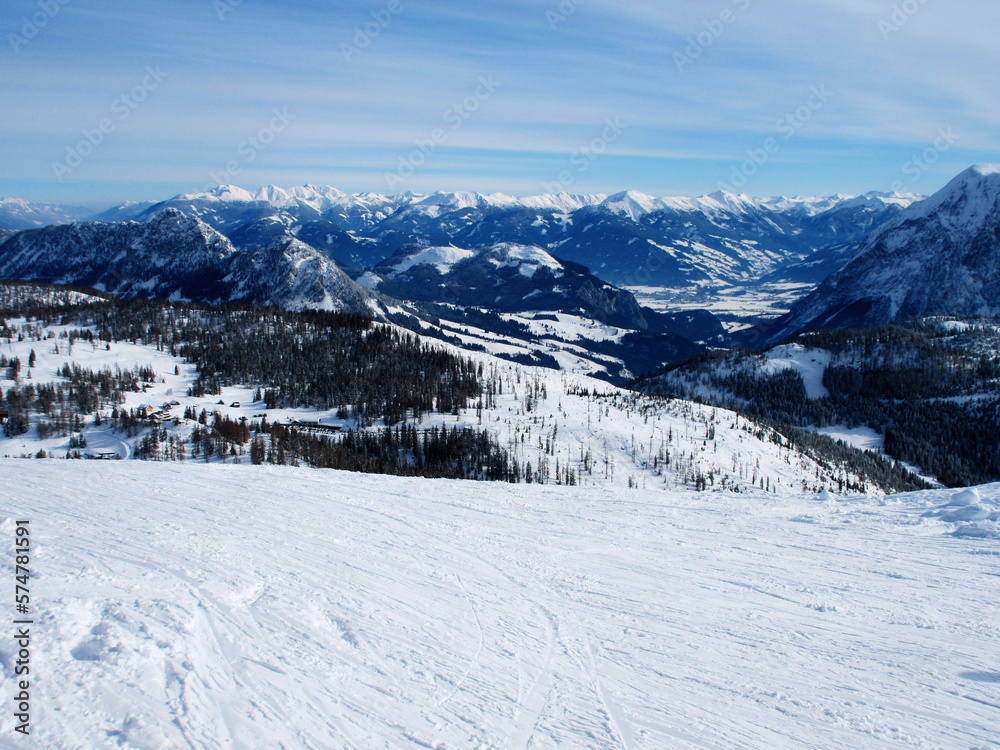 Tauplitz Alm in Styria on a beautiful winter day - ski slope