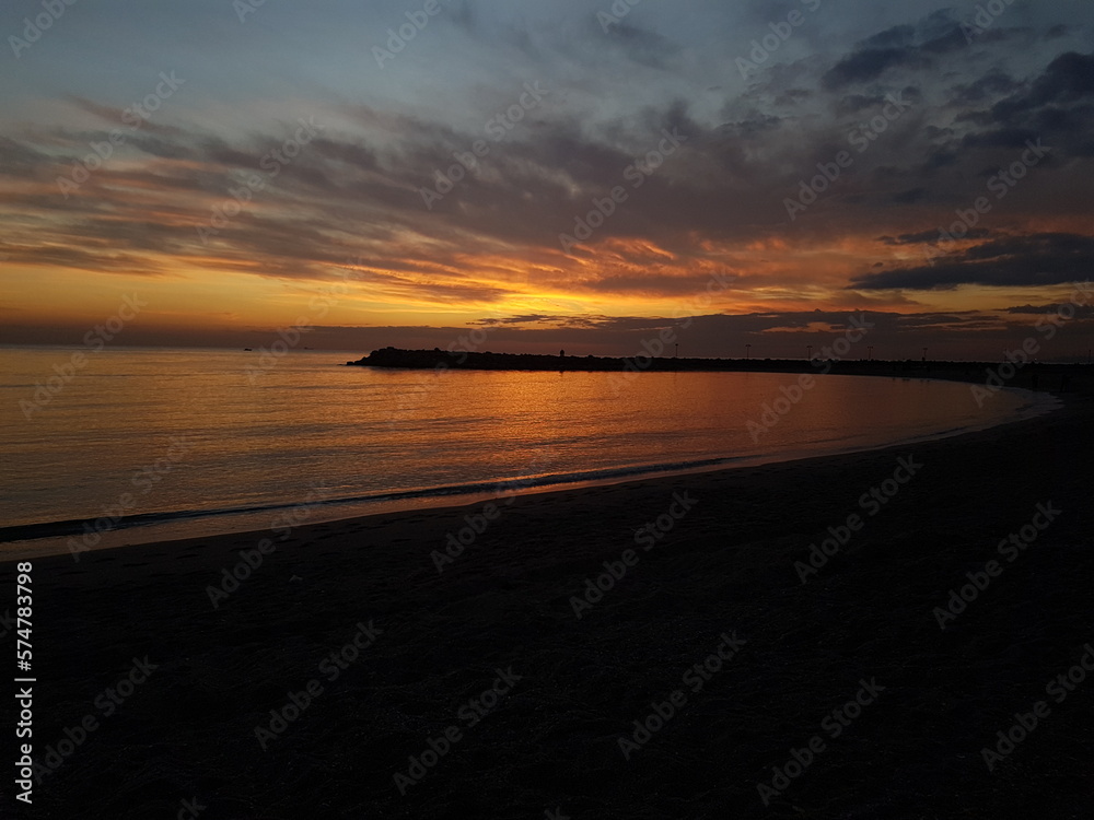 Obraz premium sunset on the beach
