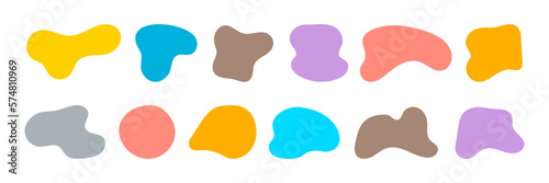 Set of Liquid shapes, round abstract organic elements. Different blotch shapes collection. Speech bubbles in different shapes and colors isolated on white background. Design elements. Vector