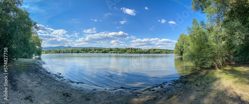 Scenic view of River Rhine near Ingelheim  Germany