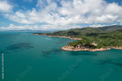 The amazing Magnetic Island on the Great Barrier Reef in North Queensland © Zstock