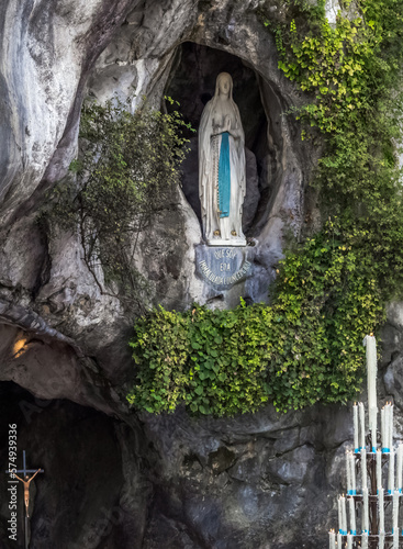 Tela Vierge immaculée Conception de la grotte de Massabielle, Lourdes, France