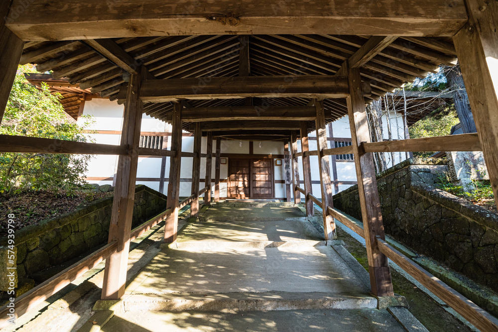 日本　岡山県岡山市北区吉備津にある吉備津神社の回廊