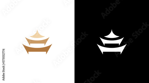 Pagoda temple hanok logo korea traditional vector monogram icon style Design template © nuryani