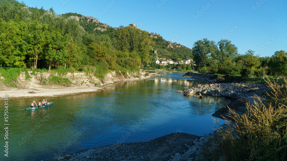 Donau, Niederösterreich, österreich, austria, urlaub, tourismus, boot fahren, schlauchboot, kayak, kayak fahren, standup paddle, touristen, 