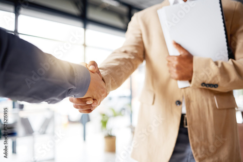 Handshake, contract deal and business partnership of a b2b meeting with shaking hands Fototapet