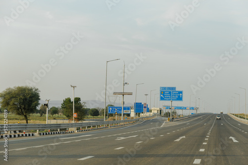 Delhi–Mumbai Expressway