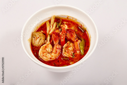 Creamy Tom Yum Kung Soup is a very popular dish in Thailand, containing of vegetables and herbs such as chili, lemongrass, lime leaves, lime and mushrooms, with hot, sour, sweet, and salty flavors.