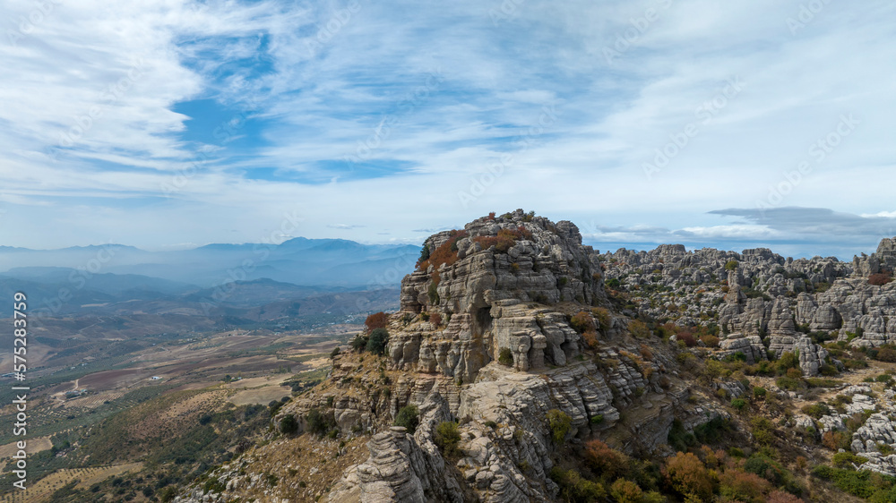 formaciones rocosas en el torcal de Antequera, Andalucía